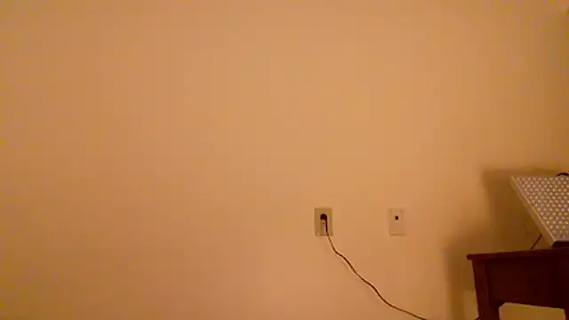 Snapshot of bellacagyal chatting on 11.09.25 bellacagyal online show from 11.09.25