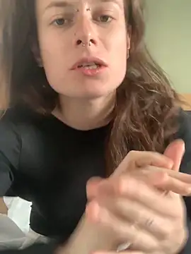 GoldenPussy1329 online show from 03.25.26