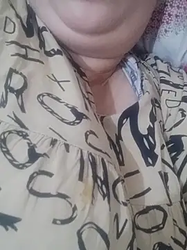 Snapshot of emanittabella123 chatting on 10.02.25 emanittabella123 online show from 10.02.25