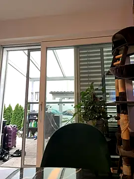 Curvyveri93 online show from 09.28.25