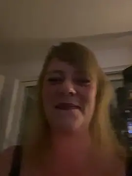 Curvyveri93 online show from 11.02.25