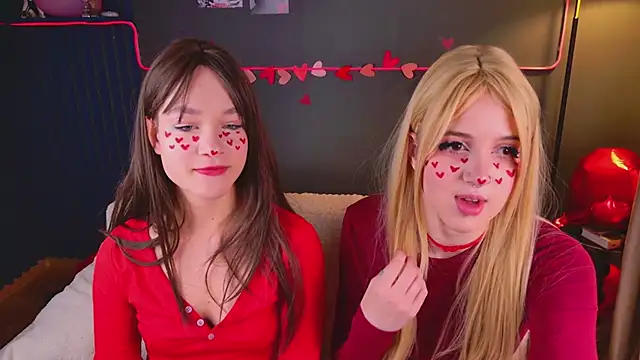 luna son online show from 02.14.26