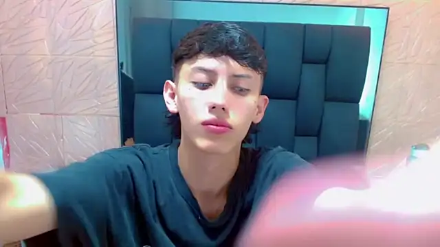 thaigo twink38 online show from 11.11.25