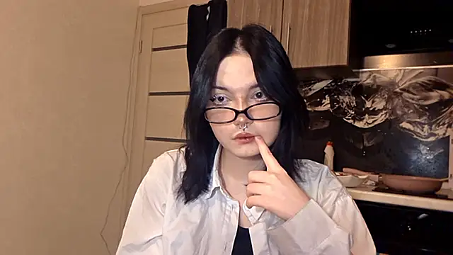 Beeping Creature online show from 02.14.26