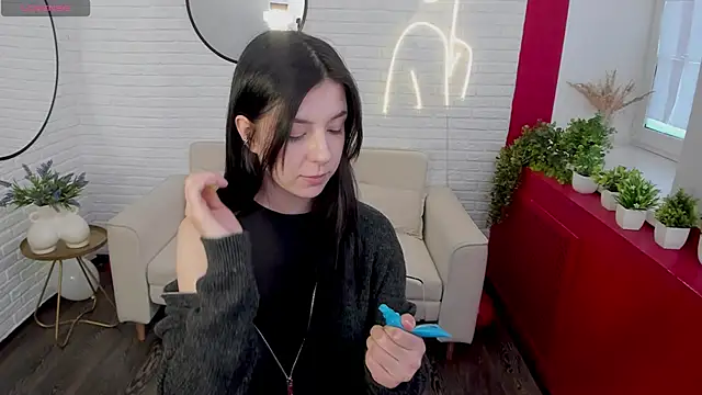 Snapshot of Azaliya_Haze chatting on 02.21.26 Azaliya Haze online show from 02.21.26