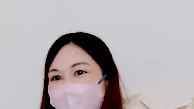 nao chan 17 online show from 10.04.25