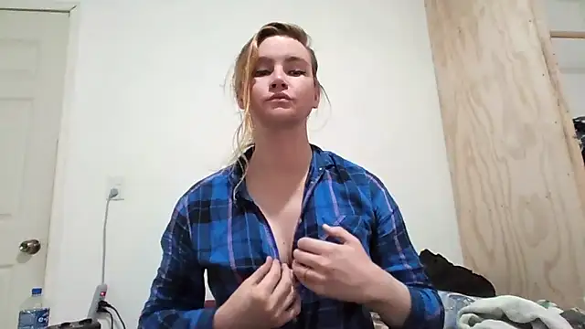 Snapshot of vagimosa chatting on 10.12.25 vagimosa online show from 10.12.25