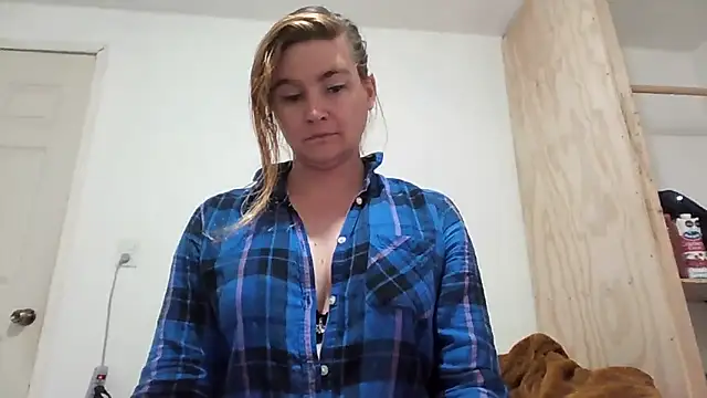 Snapshot of vagimosa chatting on 11.05.25 vagimosa online show from 11.05.25