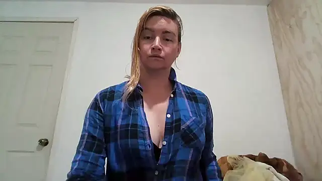 Snapshot of vagimosa chatting on 11.08.25 vagimosa online show from 11.08.25