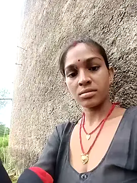 Snapshot of Sali_ji chatting on 10.05.25 Sali ji online show from 10.05.25