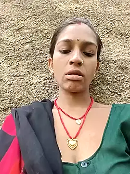 Snapshot of Sali_ji chatting on 10.13.25 Sali ji online show from 10.13.25