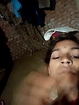 Snapshot of Sali_ji chatting on 10.13.25 Sali ji online show from 10.13.25