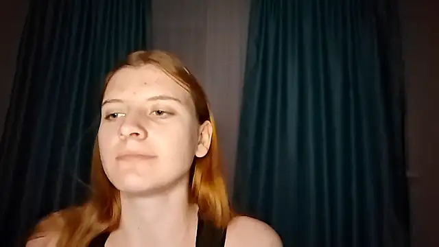 LynteriLain online show from 11.02.25