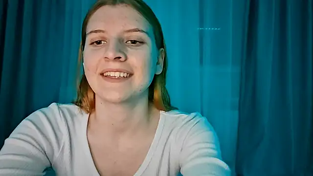 LynteriLain online show from 11.11.25