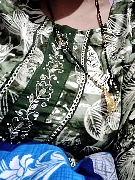 Snapshot of Hot__bhabhi_99 chatting on 10.05.25 Hot bhabhi 99 online show from 10.05.25