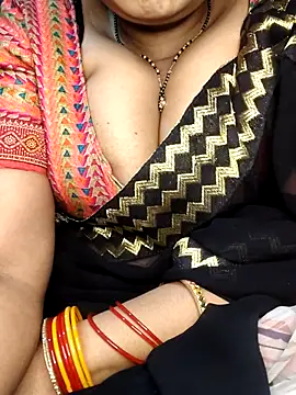 Hot  bhabhi 99 online show from 06.16.26