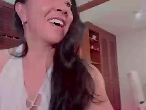 Talia  velvet online show from 12.14.25