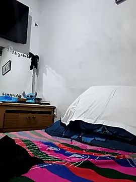 Snapshot of payolo chatting on 02.13.26 payolo online show from 02.13.26