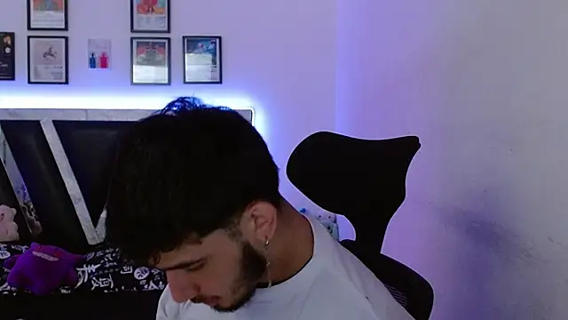 Sebasxxl12 online show from 10.20.25