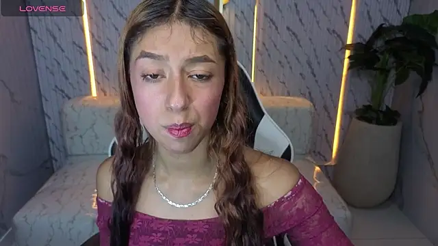 Snapshot of Terry_tx chatting on 10.16.25 Terry tx online show from 10.16.25