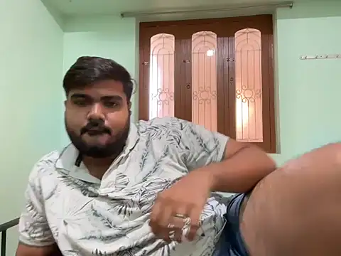 Romeo Sam2 online show from 10.11.25