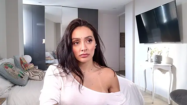 Milana De online show from 03.05.26