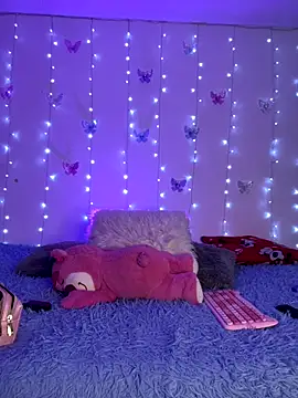 Snapshot of Candyyy_11 chatting on 10.26.25 Candyyy 11 online show from 10.26.25