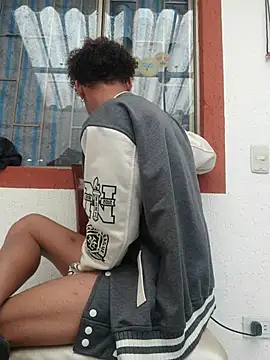 The boy good online show from 12.20.25