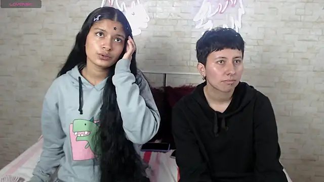 Gaby and Mei online show from 10.31.25