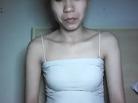 -Ninaa- online show from 09.28.25