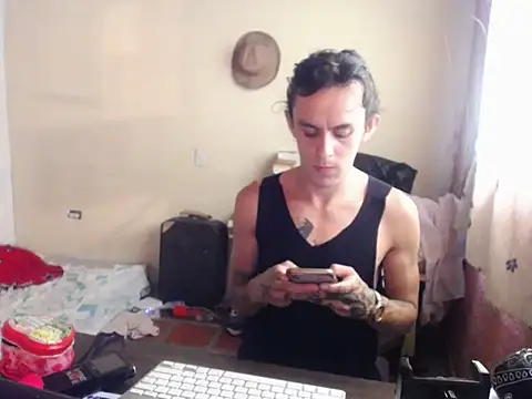 monroedelrey online show from 10.24.25