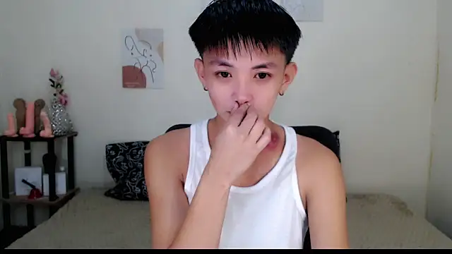 Snapshot of Wild_Prince69 chatting on 11.15.25 Wild Prince69 online show from 11.15.25