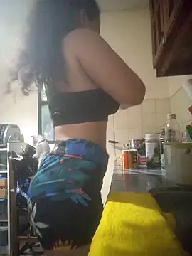 Snapshot of Arisbet333 chatting on 10.02.25 Arisbet333 online show from 10.02.25