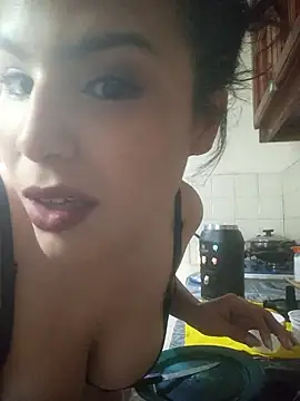 Snapshot of Arisbet333 chatting on 10.24.25 Arisbet333 online show from 10.24.25