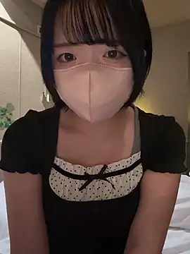 Snapshot of Milk_PotaPota chatting on 10.03.25 Milk PotaPota online show from 10.03.25