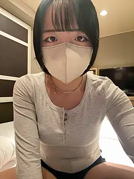 Snapshot of Milk_PotaPota chatting on 10.10.25 Milk PotaPota online show from 10.10.25