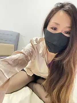 aska1986 online show from 11.19.25