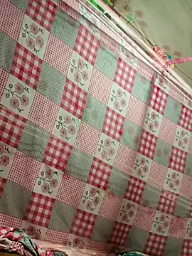 Snapshot of Your_seema_208 chatting on 10.05.25 Your seema 208 online show from 10.05.25