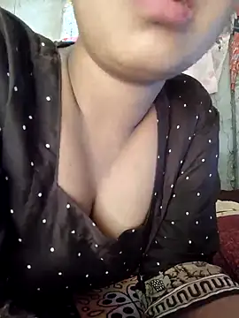 Snapshot of Your_seema_208 chatting on 11.08.25 Your seema 208 online show from 11.08.25