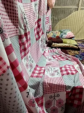 Snapshot of Your_seema_208 chatting on 11.11.25 Your seema 208 online show from 11.11.25