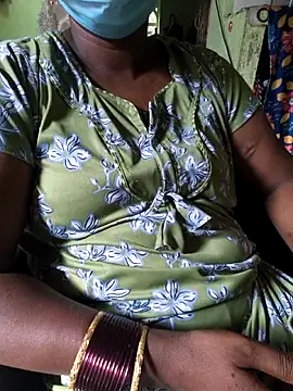 Snapshot of Tamilselviroja- chatting on 06.22.26 Tamilselviroja- online show from 06.22.26