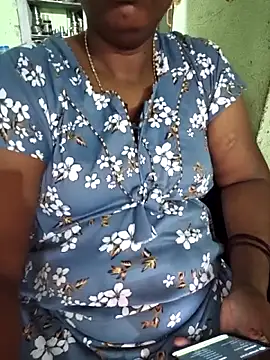 Snapshot of Tamilselviroja- chatting on 06.30.26 Tamilselviroja- online show from 06.30.26