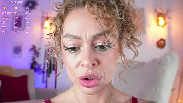 curlynatashaa online show from 01.17.26