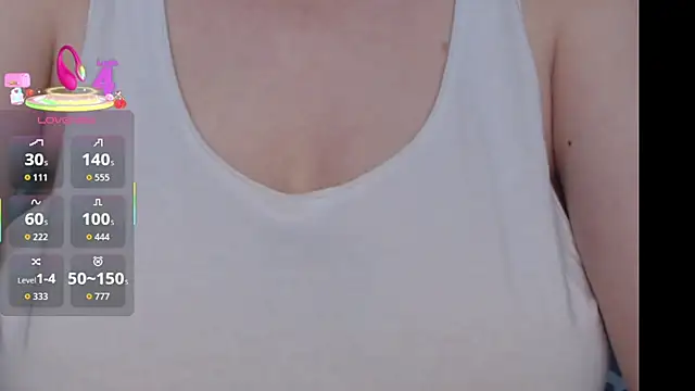 Snapshot of 1Felicity1 chatting on 10.02.25 1Felicity1 online show from 10.02.25