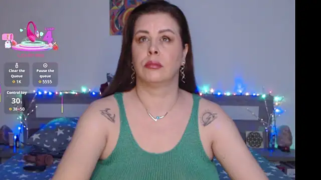 Snapshot of 1Felicity1 chatting on 10.05.25 1Felicity1 online show from 10.05.25