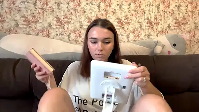 JaneFosterxx online show from 10.26.25