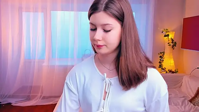 Snapshot of MondoNeko chatting on 10.18.25 MondoNeko online show from 10.18.25