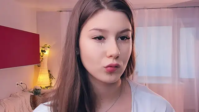 Snapshot of MondoNeko chatting on 10.29.25 MondoNeko online show from 10.29.25