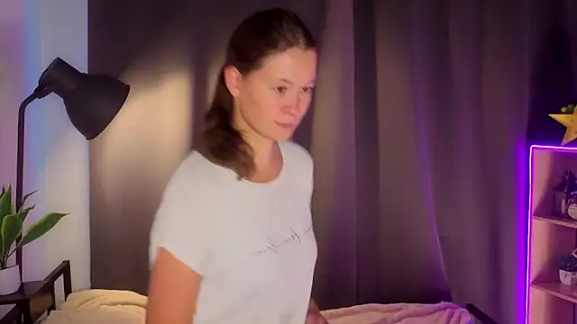 MelodieWeyler online show from 09.29.25