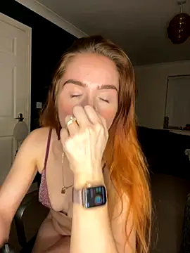 Snapshot of Cherry-L-28 chatting on 10.19.25 Cherry-L-28 online show from 10.19.25